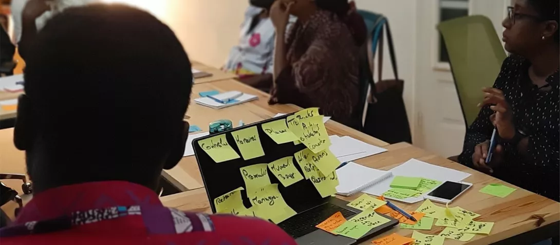 The art of on-the-go-debriefing in UX Research